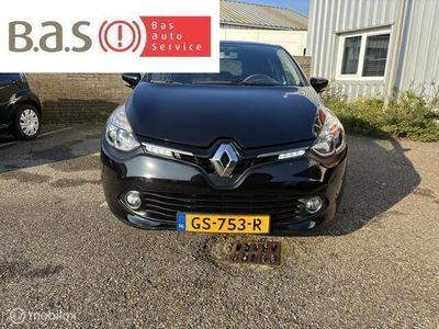 Zwart Occasion 2015 Renault Clio IV Night&Day Hatchback | € 7.950 (Eerlijke prijs)