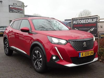 Rood Occasion 2021 Peugeot 2008 Allure SUV | € 13.950 (Eerlijke prijs)