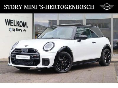 Wit Occasion 2025 Mini John Cooper Works Hatchback | € 37.450 (Eerlijke prijs)