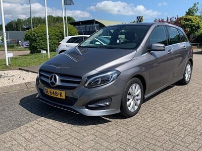 Mercedes B180