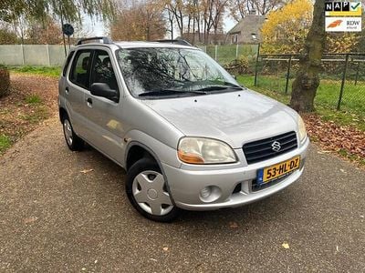 Occasion Suzuki Ignis GL 83 PK (61 kW) 2001 Grijs (metallic) Hatchback