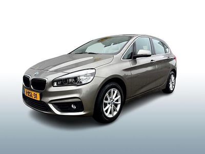 Grijs Gebruikt 2014 BMW 218 Executive MPV | € 13.490 (Eerlijke prijs)