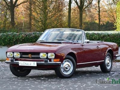 Rood Occasion 1970 Peugeot 504 Cabriolet | € 59.900