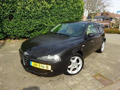 tweedehands Alfa Romeo 147 1.6 T.Spark Progression MET JAAR APK