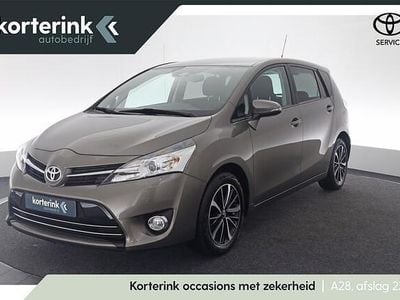 Grijs Occasion 2017 Toyota Verso MPV | € 18.950 (Eerlijke prijs)
