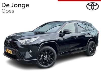 tweedehands Toyota RAV4 2.5 Hybrid AWD Black Edition | Pano | Trekhaak