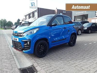 Nieuw Ligier JS60 2025 Blauw, metallic lak Hatchback