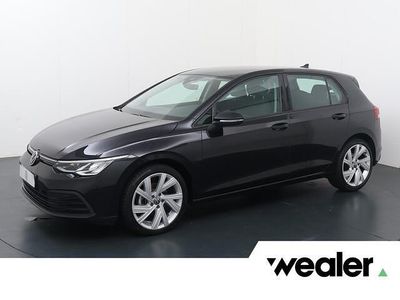 Zwart Gebruikt 2021 VW Golf VIII Hatchback | € 19.840 (Eerlijke prijs)