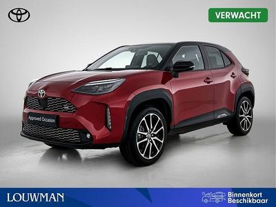 Rood Occasion 2023 Toyota Yaris Cross Sport SUV | € 31.500 (Eerlijke prijs)