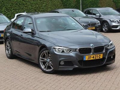BMW 330e