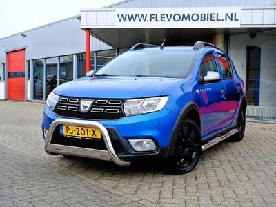 Occasion Dacia Sandero Stepway 90 PK (66 kW) 2017 Blauw Hatchback