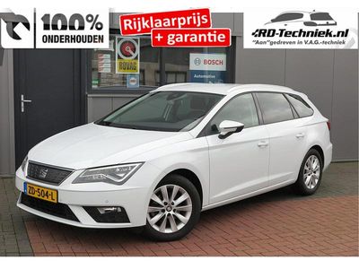 Wit Occasion 2019 Seat Leon Business Stationwagen | € 15.899 (Eerlijke prijs)