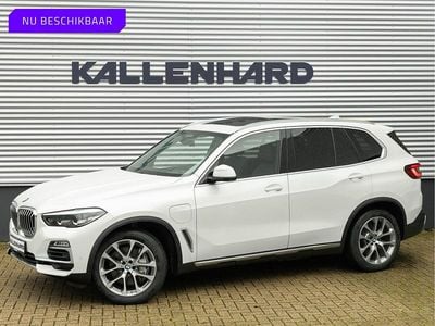 Wit, metallic lak Gebruikt 2020 BMW X5 xLine SUV | € 46.875 (Super prijs)