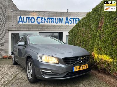 tweedehands Volvo V60 2.0 D2 Momentum mooie staat