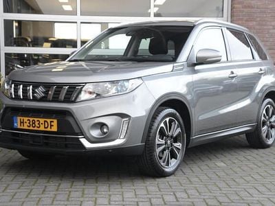Grijs Occasion 2020 Suzuki Vitara SUV | € 22.950 (Eerlijke prijs)