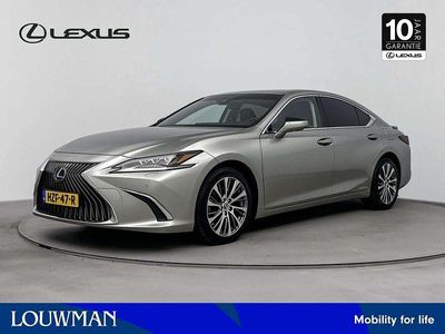 Lexus ES300