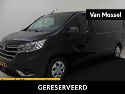 Midnightzwart d68 Occasion 2024 Renault Trafic MPV | € 26.740 (Eerlijke prijs)