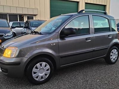 Grijs Occasion 2011 Fiat Panda Active Hatchback | € 4.295 (Iets duurder)