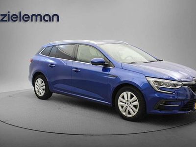 Occasion Renault Mégane GrandTour Equilibre 140 PK (102 kW) 2023 Blauw Stationwagen
