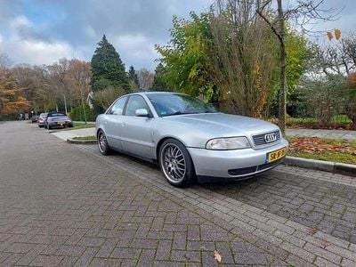 Grijs Occasion 1996 Audi A4 Sedan | € 2.250