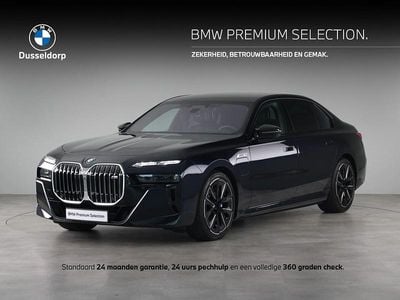 BMW M760e