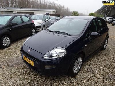 Blauw (metallic) Occasion 2014 Fiat Punto Evo Street Hatchback | € 3.495 (Eerlijke prijs)
