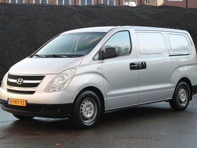 Grijs (metallic) Gebruikt 2010 Hyundai H 300 Active Van | € 3.650 (Eerlijke prijs)