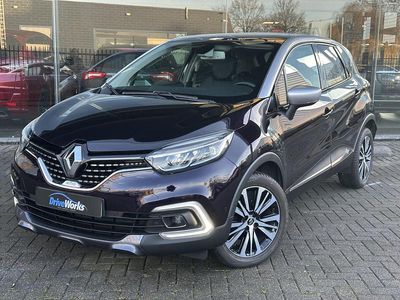 Zwart Occasion 2017 Renault Captur Initiale Paris SUV | € 15.998 (Duur)