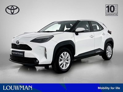 Wit Occasion 2022 Toyota Yaris Hybrid Business Edition SUV | € 24.745 (Eerlijke prijs)