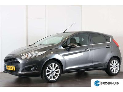 Grijs Occasion 2017 Ford Fiesta Titanium Hatchback | € 11.800 (Eerlijke prijs)