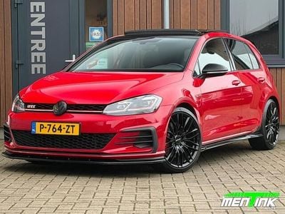 Rood Occasion 2018 VW Golf VII GTI Hatchback | € 23.950 (Eerlijke prijs)