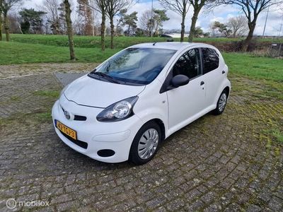 tweedehands Toyota Aygo 1.0-12V Cool airco 4 deur (Zie advertentie)