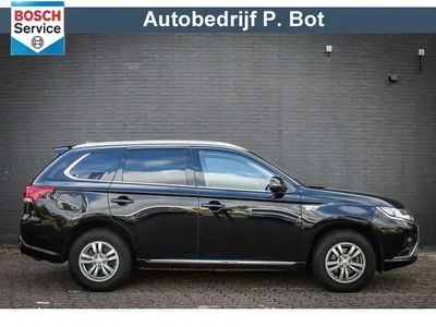 Mitsubishi Outlander P-HEV