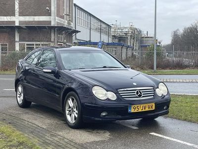 Mercedes C180