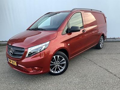 Occasion Mercedes Vito 165 PK (121 kW) 2021 Rood Van
