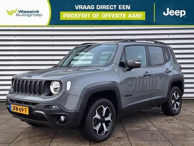 Grijs Gebruikt 2022 Jeep Renegade Trailhawk SUV | € 25.900 (Iets duurder)