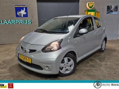 Grijs Occasion 2008 Toyota Aygo Sport Hatchback | € 2.750 (Eerlijke prijs)