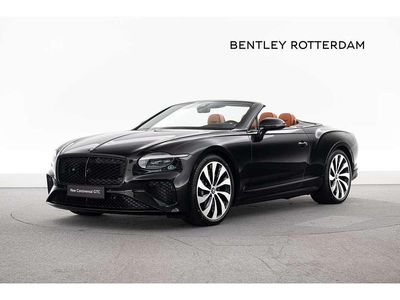 Groen Nieuw 2025 Bentley Continental Sedan | € 354.305