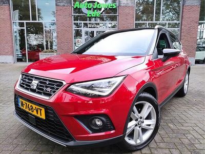 Rood Occasion 2019 Seat Arona Business SUV | € 16.945 (Eerlijke prijs)