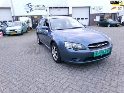 Blauw (metallic) Occasion 2004 Subaru Legacy Stationwagen | € 1.000