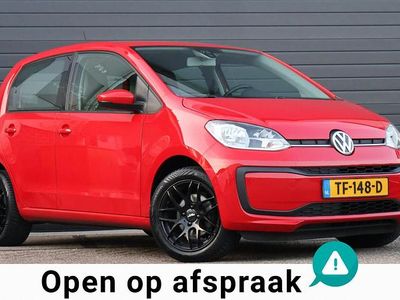 Rood Gebruikt 2018 VW up! move up! Hatchback | € 7.750 (Eerlijke prijs)