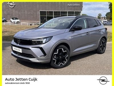Grijs Gebruikt 2024 Opel Grandland X Ultimate SUV | € 27.895 (Eerlijke prijs)
