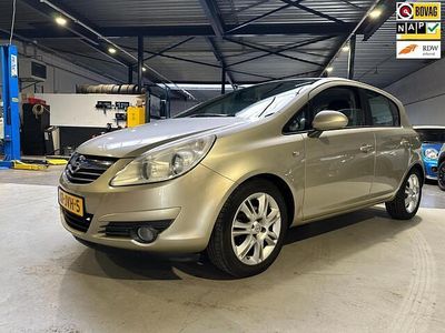 Beige Occasion 2009 Opel Corsa Cosmo Hatchback | € 2.999 (Eerlijke prijs)