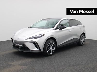 Wit Nieuw 2025 MG MG4 EV Trophy Hatchback | € 29.995 (Goede deal)