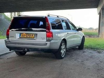 Grijs Occasion 2002 Volvo V70 Comfort Stationwagen | € 2.399 (Eerlijke prijs)