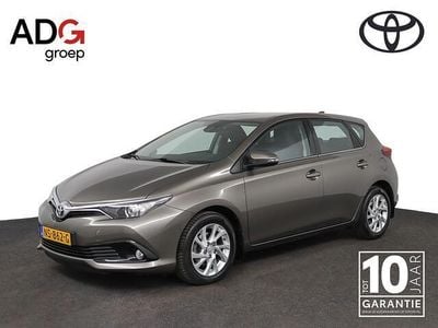 Occasion Toyota Auris 116 PK (85 kW) 2017 Grijs Hatchback