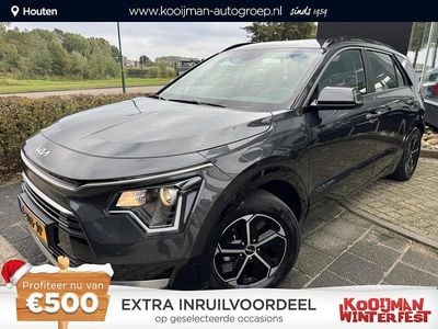 Interstellar grey Gebruikt 2024 Kia Niro SUV | € 30.900 (Super prijs)