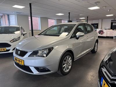 Grijs (metallic) Gebruikt 2015 Seat Ibiza Style Hatchback | € 6.499 (Eerlijke prijs)