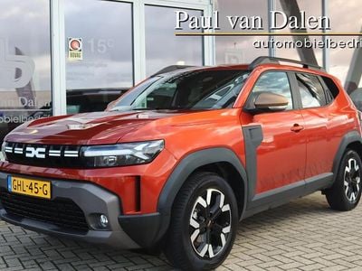 Bruin Gebruikt 2024 Dacia Duster Extreme SUV | € 25.900