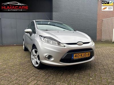Grijs (metallic) Gebruikt 2009 Ford Fiesta Ghia Hatchback | € 2.999 (Eerlijke prijs)